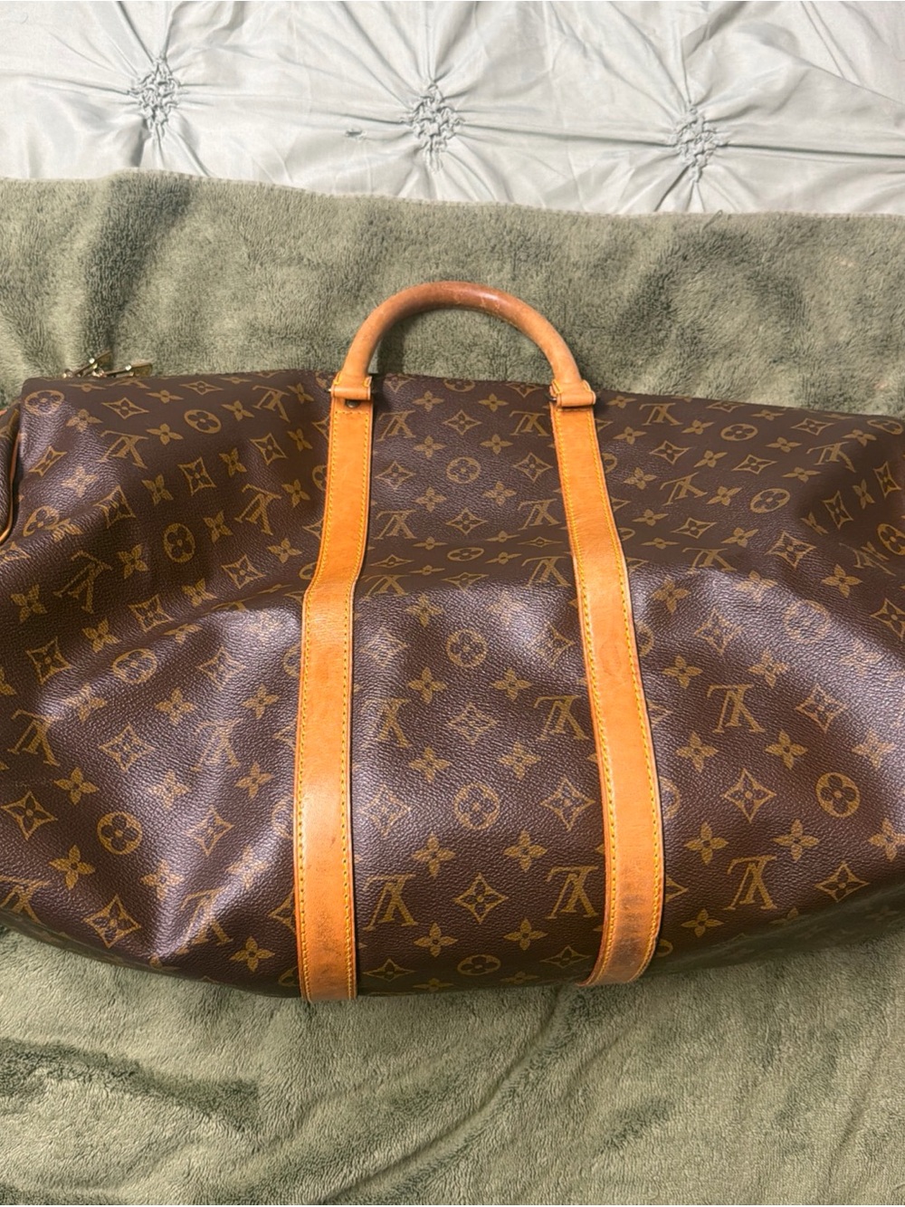 Authentic!Louis Vuitton Brown Monogram Duffel with Tan Leather Trim - Picture 5 of 16